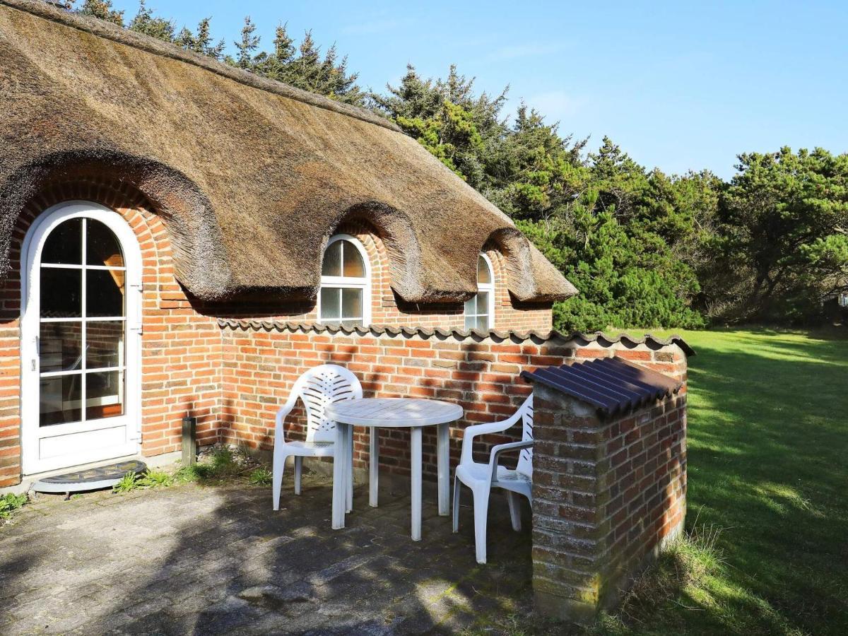 Three-Bedroom Holiday Home In Lokken 1 Kültér fotó