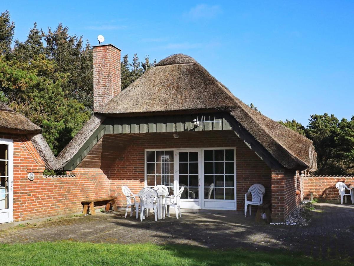 Three-Bedroom Holiday Home In Lokken 1 Kültér fotó
